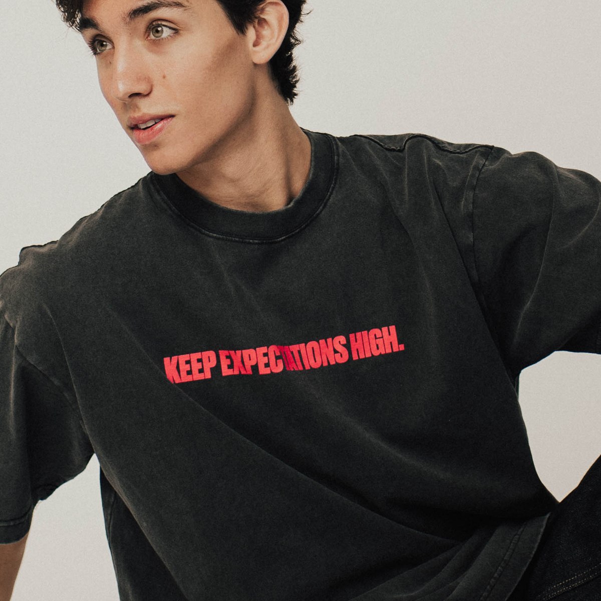 Keep Expectations High T-Shirt - Image 6